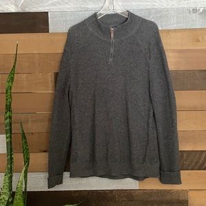 Men’s banana republic sweater